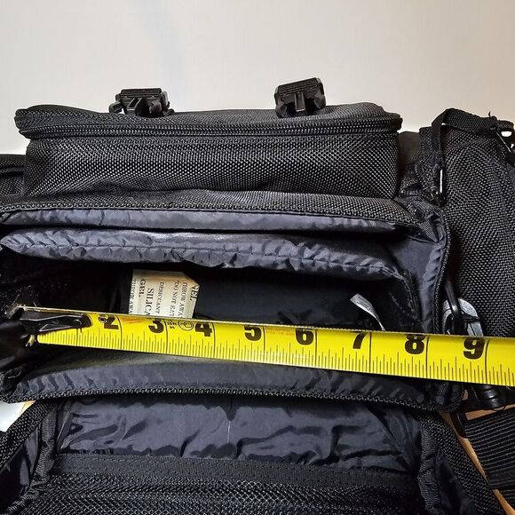 VINTAGE Kodak Black Padded Camera Bag With Multiple Pockets And Compartments - Picture 7 of 9